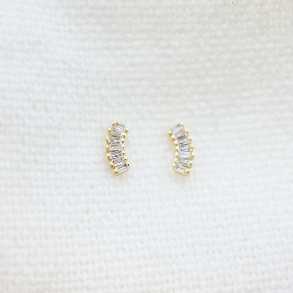 Fan Stone Stud Earrings Earrings P&K White  